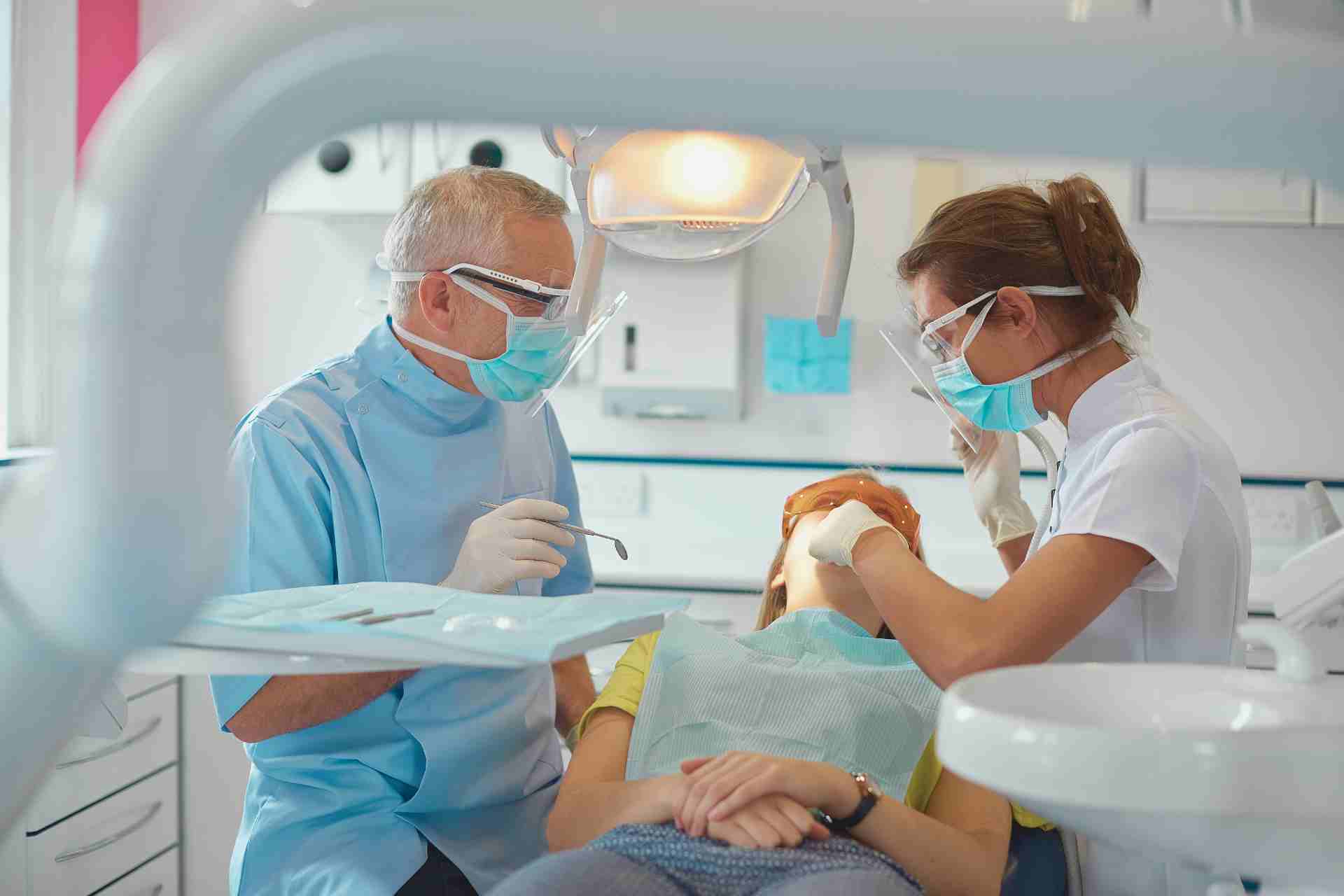 Dentist in Hazel Park, MI